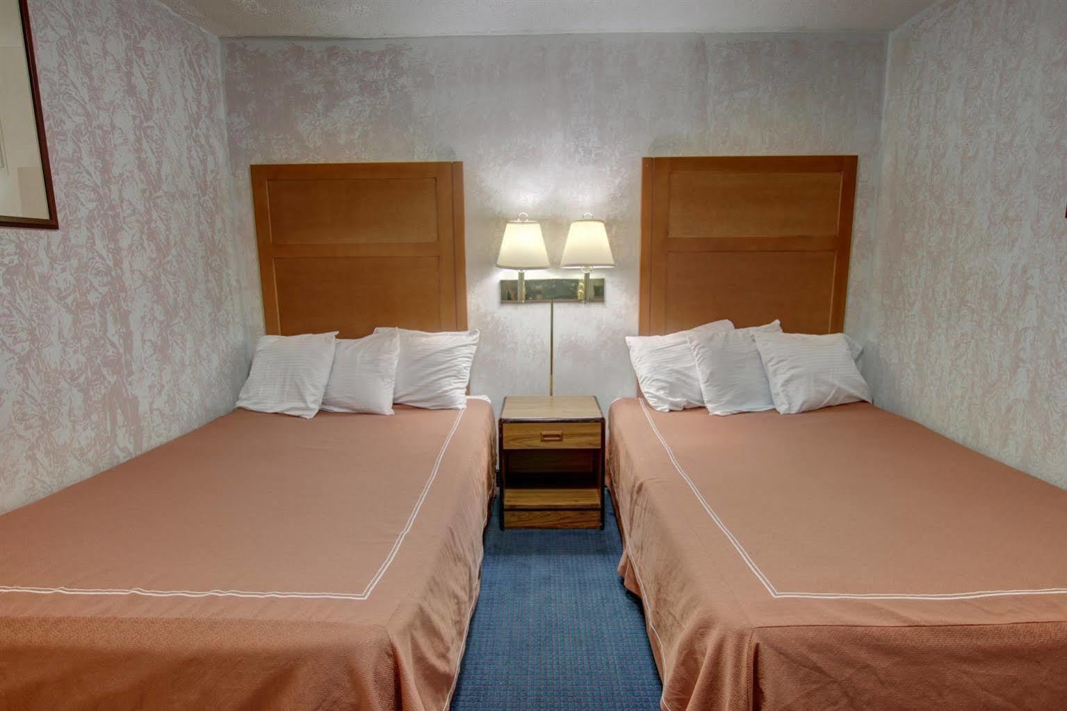 Castle Inn & Suites Niagara Falls Exterior foto